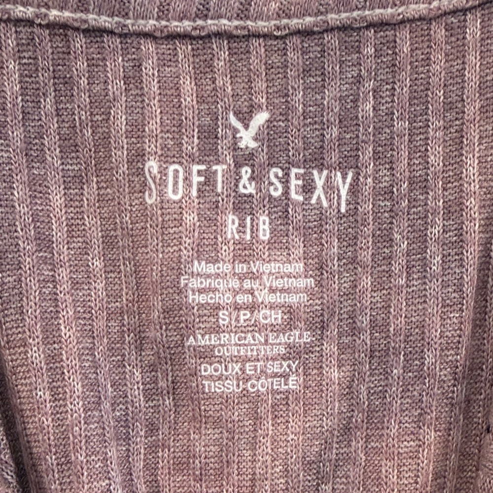 AE Ribbed Soft & Sexy Tank Top - Picture 2 of 4
